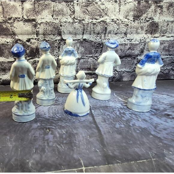 Set of 6 Vintage Statues White and Blue - Picture 5 of 5